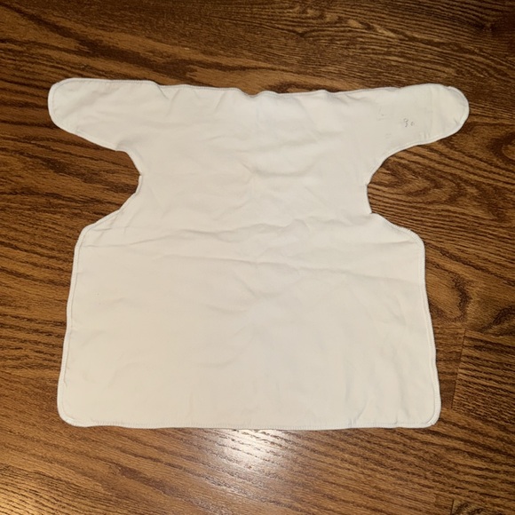 Preflat Cloth Diaper w/ White Snappi - Picture 2 of 5